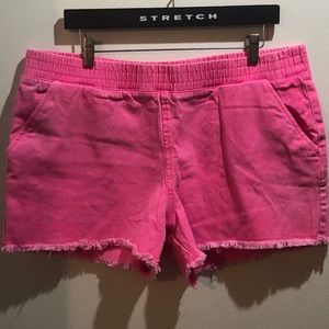 🎉2 for $10 neon pink shorts